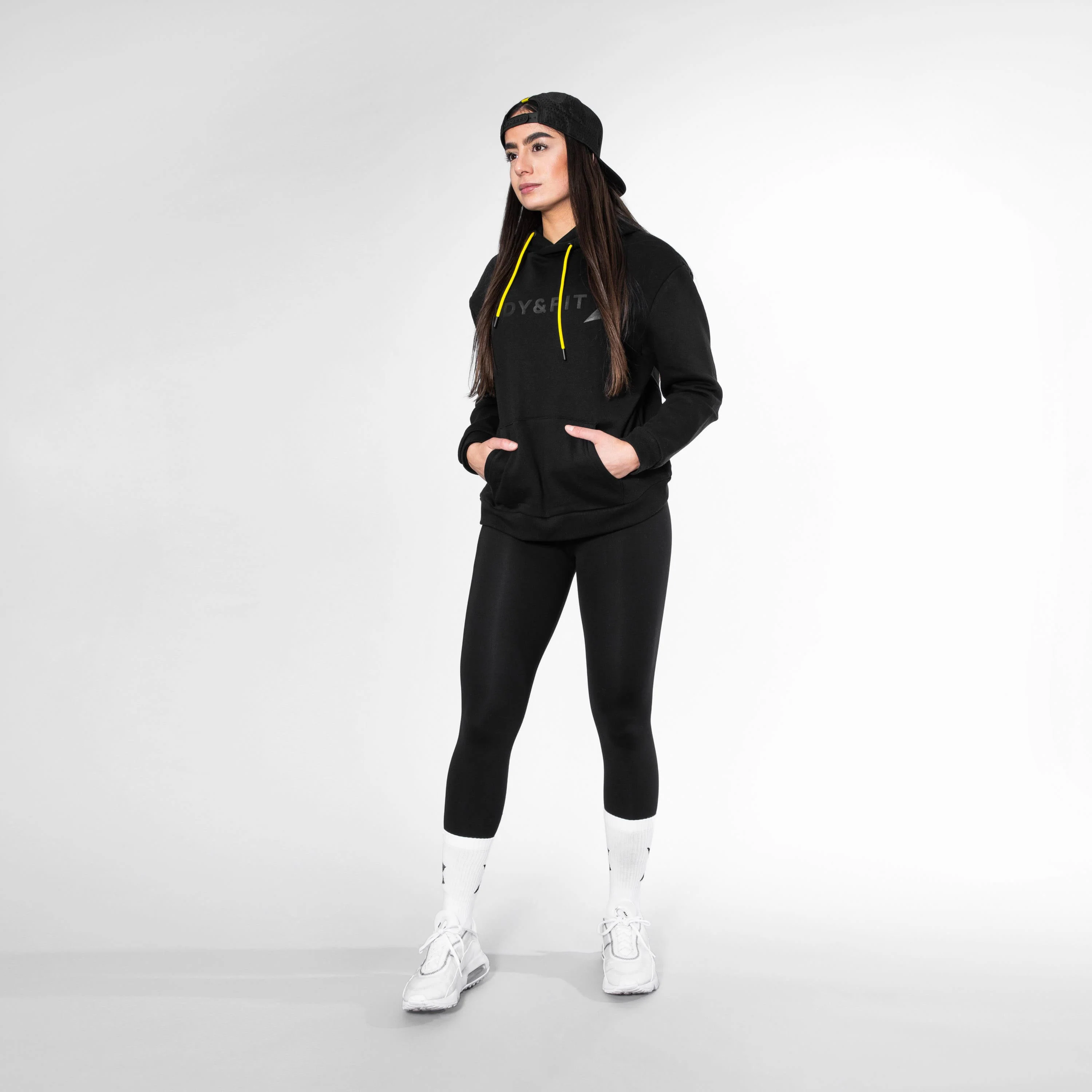 Essential cosy Hoodie - Image 7