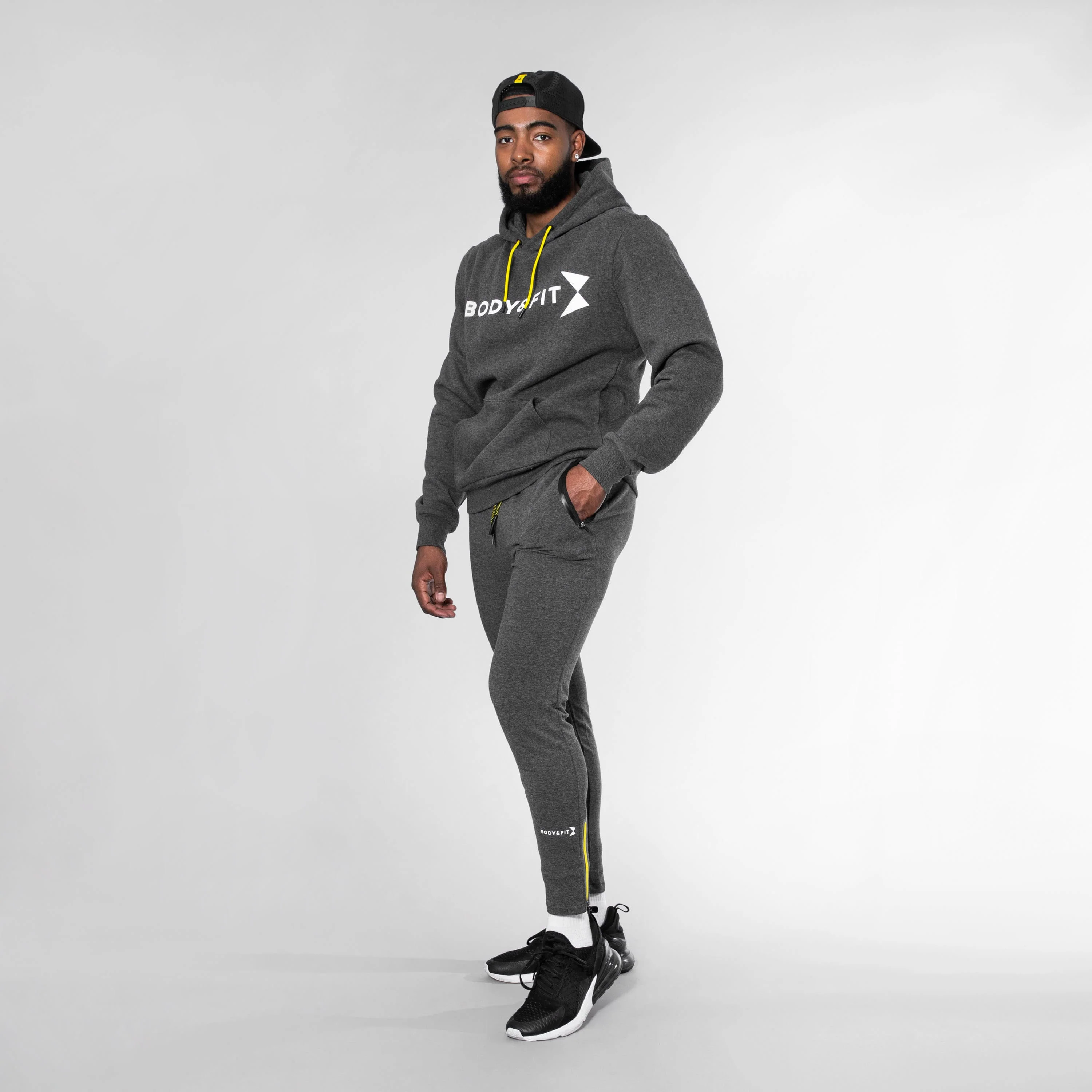 Essential cosy Hoodie - Image 9